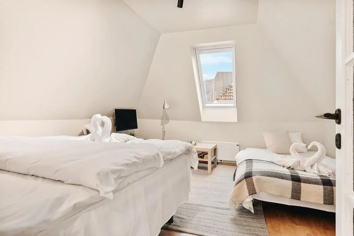 Dinbnb Apartments Gagaten Μπέργκεν